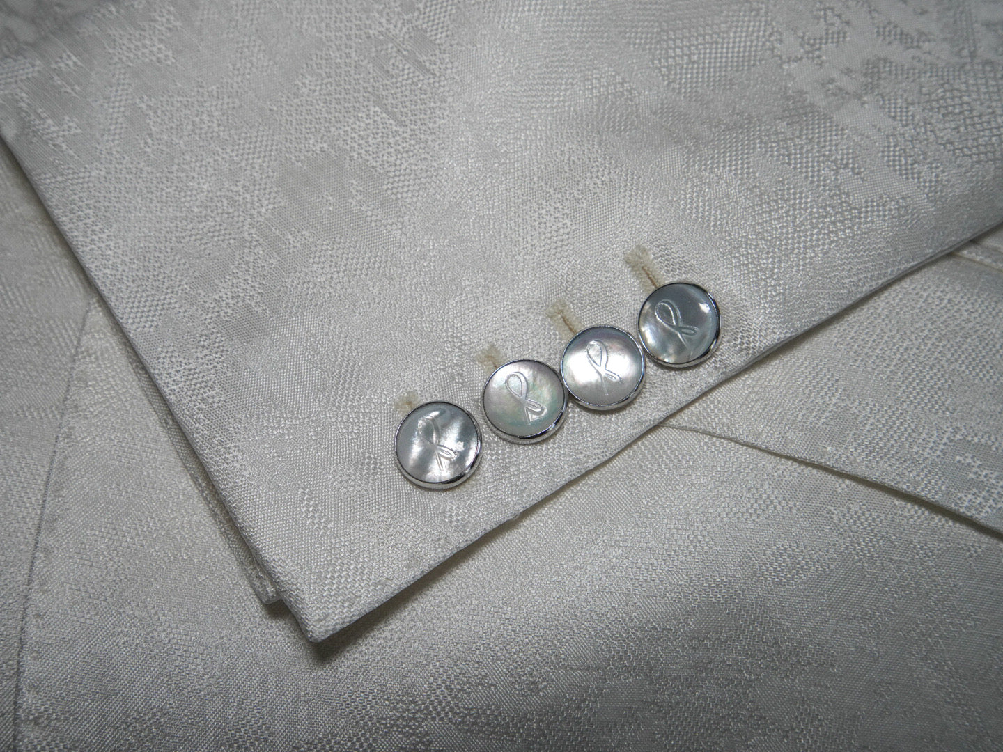 Mother Of Pearl With Silver Tone Buttons For Dinner Jacket-5