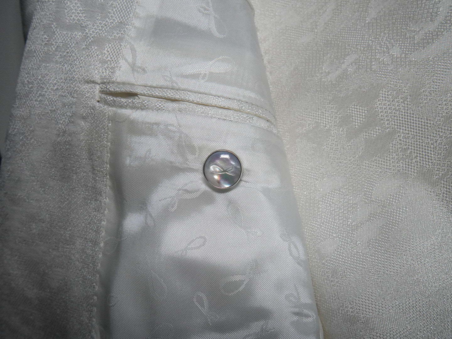 Mother Of Pearl With Silver Tone Buttons For Sports Jacket-6
