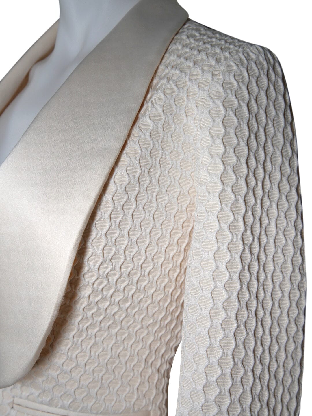 Vaniglia Honeycomb Cuffed Dinner Jacket-4