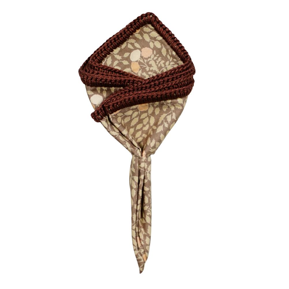 Moca Foglia with Brown Signature Border-1