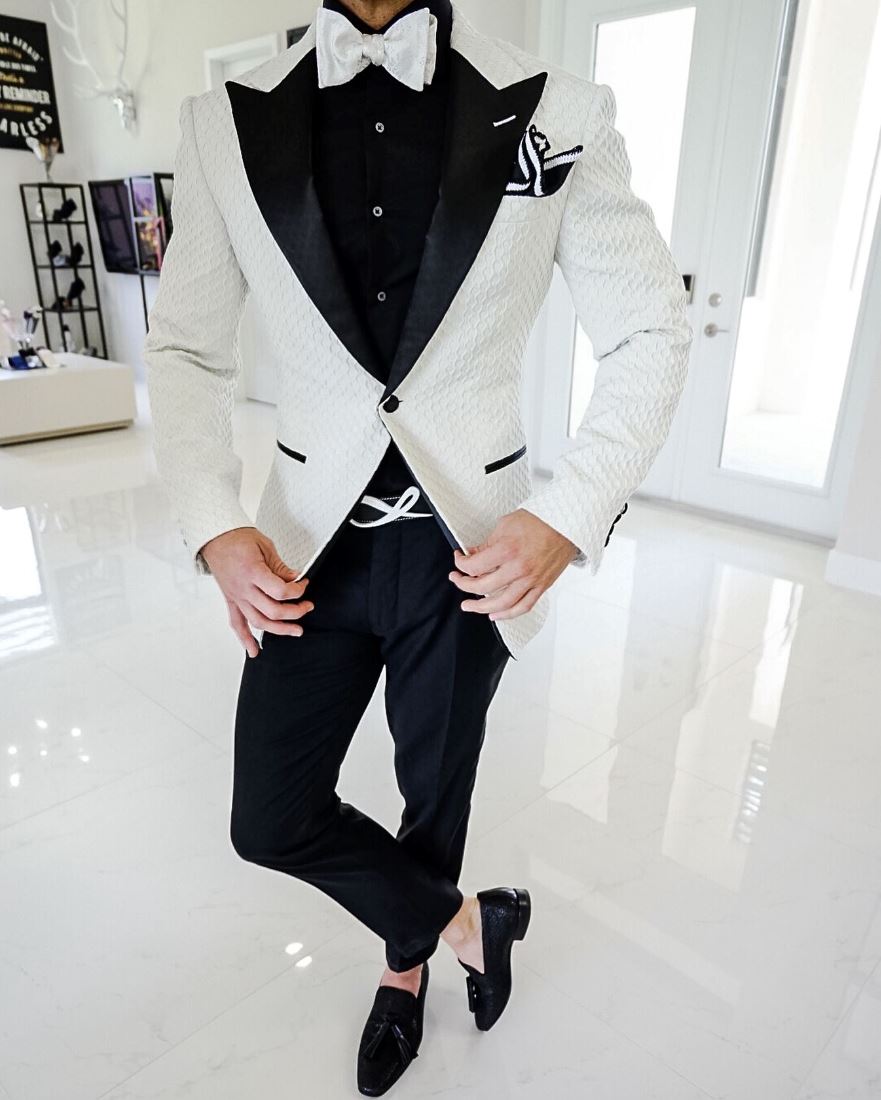 Porcellana & Black Honeycomb Jacket @ The Vault