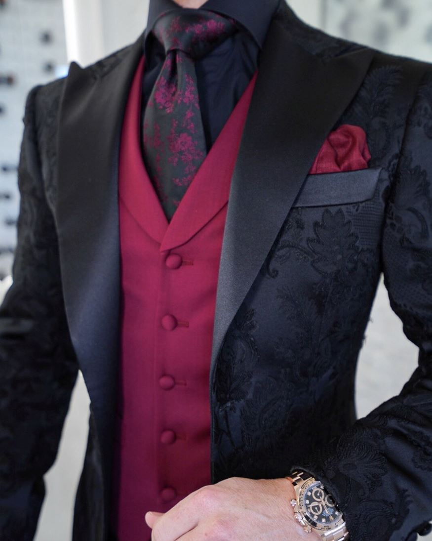 Black Vittoriana Jacket @ The Vault