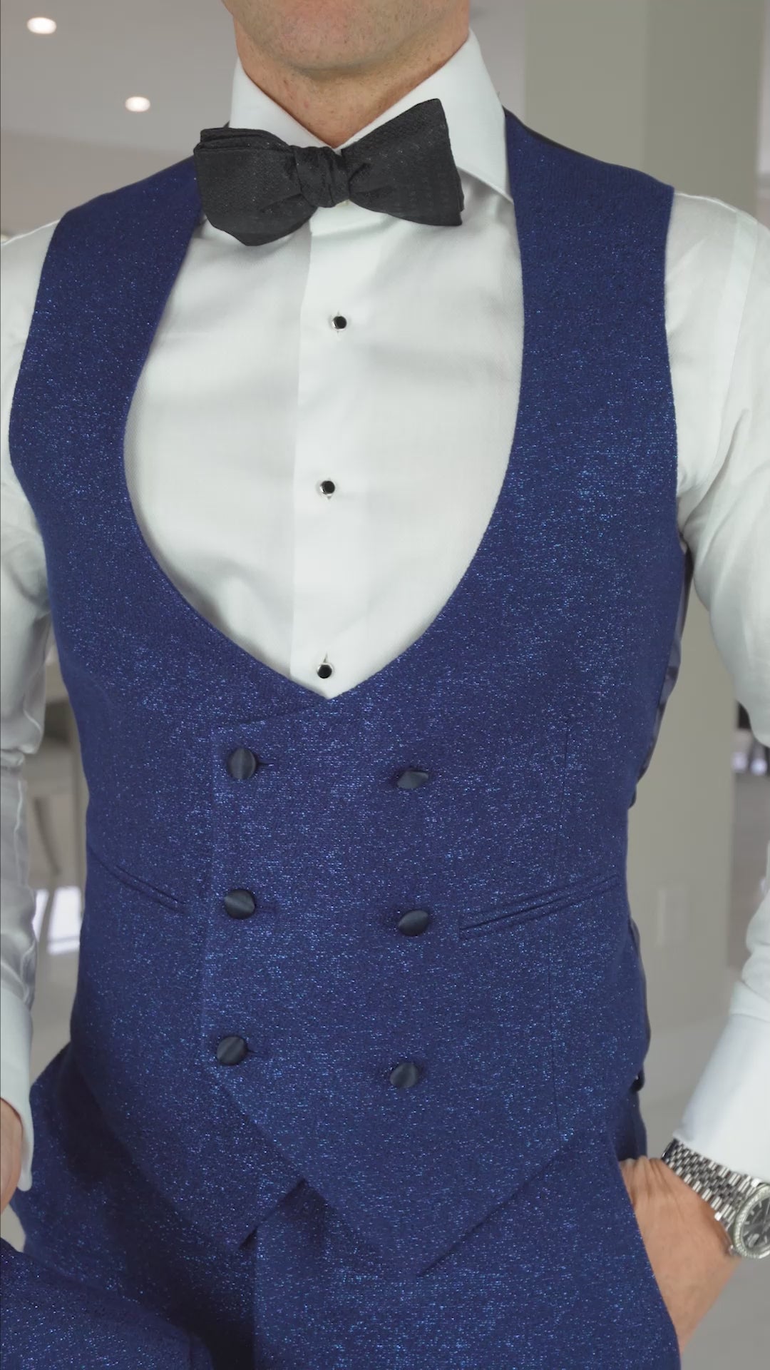 Sapphire Lustro Dinner Jacket @ The Vault